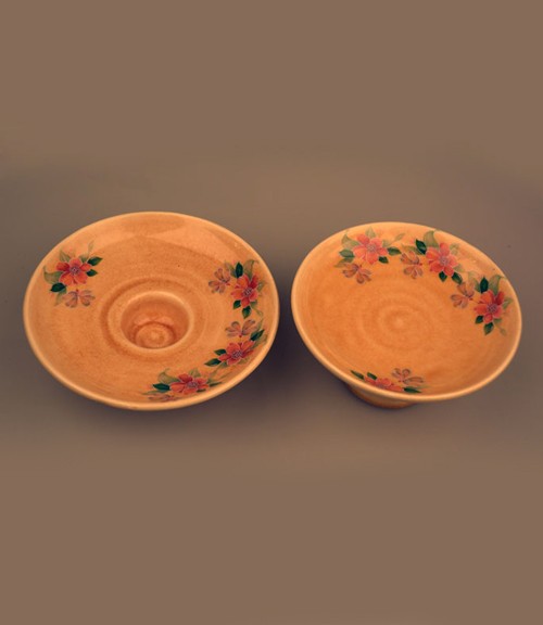 جاشمعی و ظرف شیرینی پایه دار