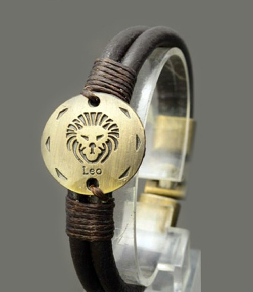 دستبند چرم با نشان ماه تولد 